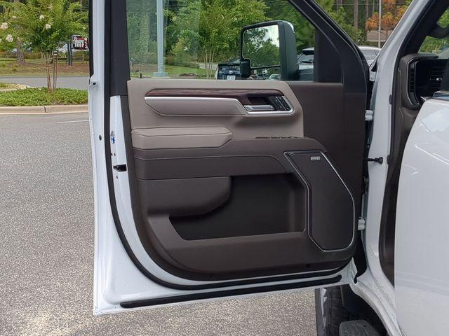 new 2025 GMC Sierra 2500 car, priced at $77,300