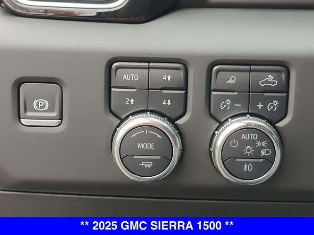 new 2025 GMC Sierra 1500 car, priced at $73,542