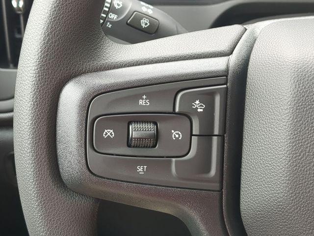 new 2025 Chevrolet Silverado 1500 car, priced at $40,927