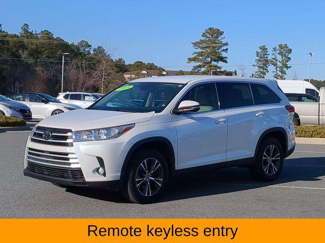 used 2019 Toyota Highlander car, priced at $19,926