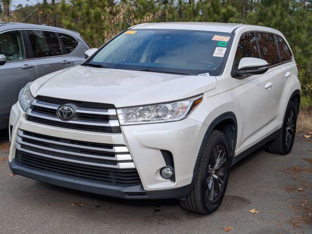 used 2019 Toyota Highlander car, priced at $22,244