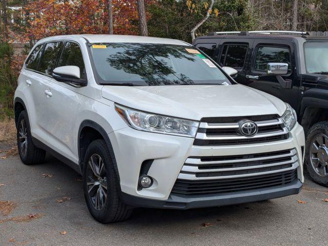 used 2019 Toyota Highlander car, priced at $22,244