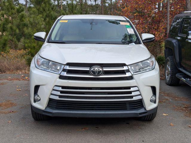 used 2019 Toyota Highlander car, priced at $22,244