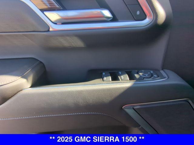 new 2025 GMC Sierra 1500 car, priced at $51,762