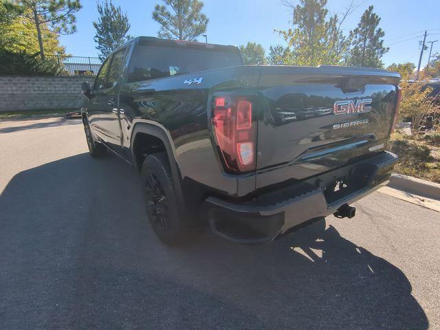 new 2025 GMC Sierra 1500 car, priced at $53,512