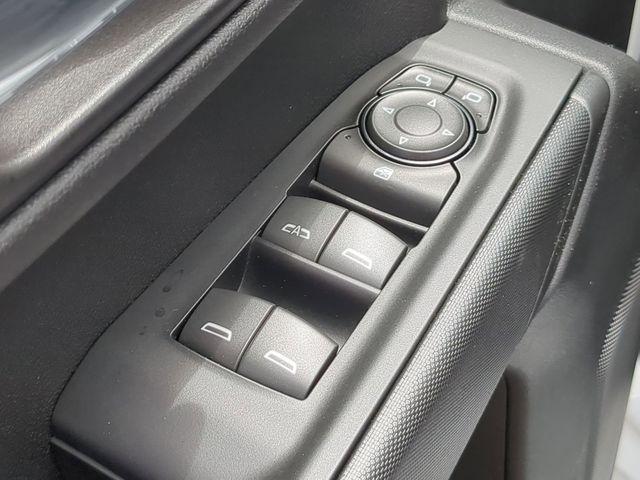 new 2025 Chevrolet Silverado 1500 car, priced at $37,915