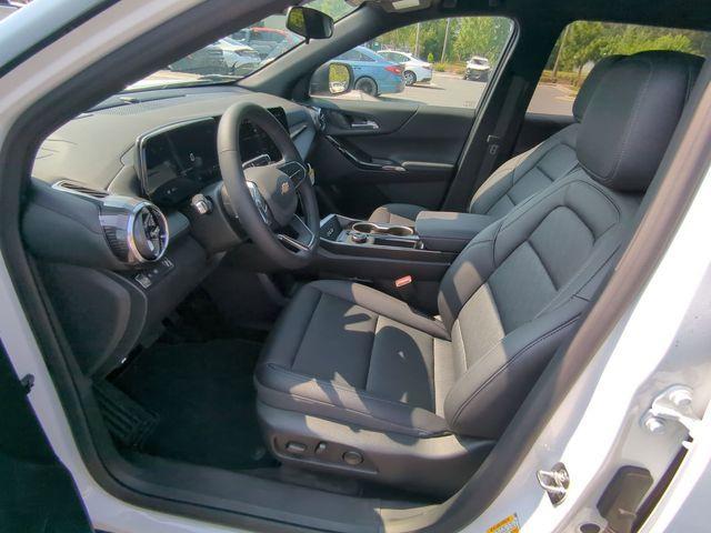 new 2026 Chevrolet Equinox car, priced at $32,540