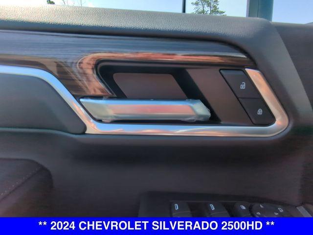 new 2024 Chevrolet Silverado 2500 car, priced at $66,424