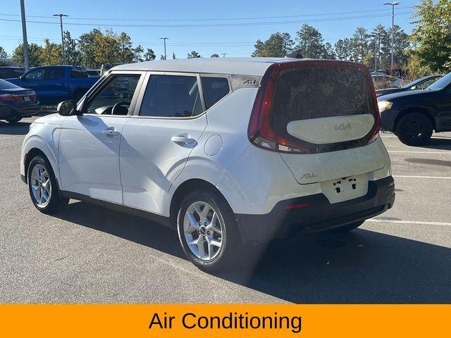 used 2022 Kia Soul car, priced at $16,488