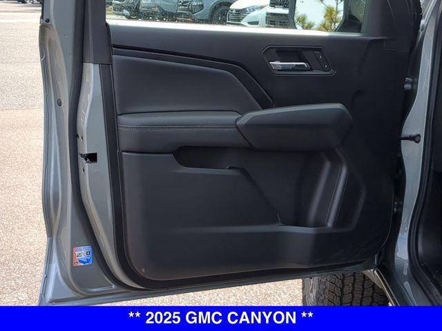 new 2025 GMC Canyon car, priced at $40,898