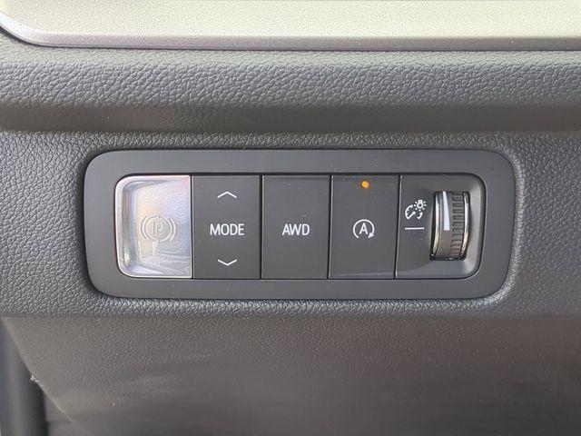 new 2026 Chevrolet Traverse car, priced at $45,302