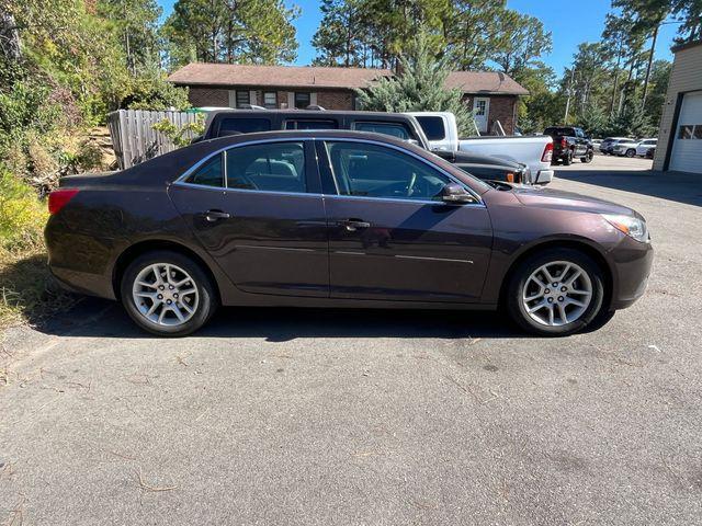 used 2015 Chevrolet Malibu car, priced at $12,740