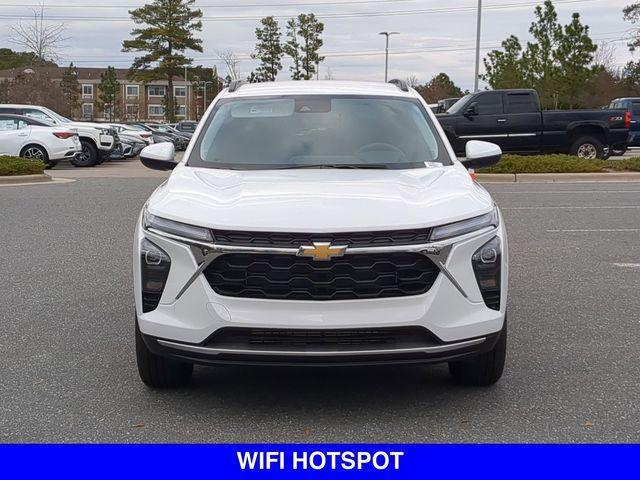 new 2025 Chevrolet Trax car, priced at $22,415