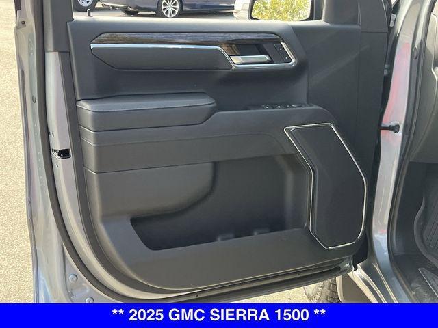 new 2025 GMC Sierra 1500 car, priced at $59,584