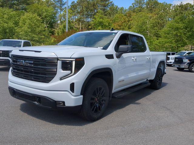 new 2024 GMC Sierra 1500 car, priced at $46,104