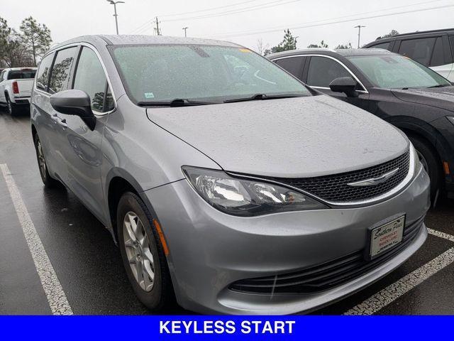 used 2017 Chrysler Pacifica car, priced at $11,384