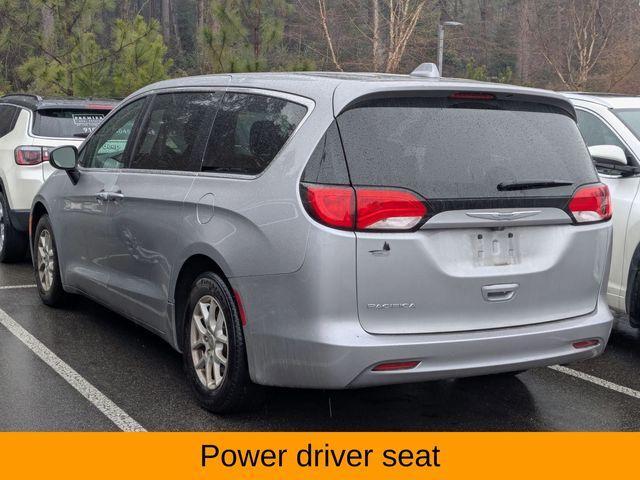 used 2017 Chrysler Pacifica car, priced at $11,384