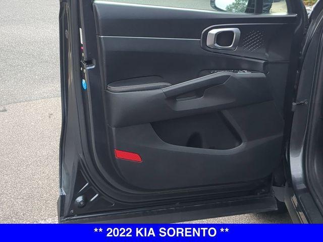 used 2022 Kia Sorento car, priced at $22,703