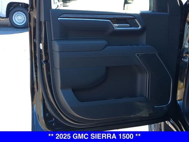 new 2025 GMC Sierra 1500 car, priced at $55,556