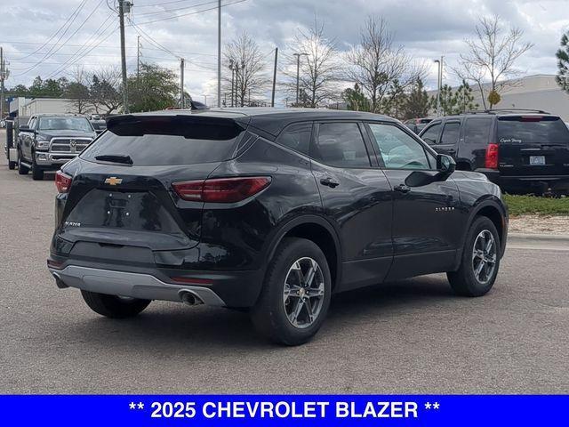 new 2025 Chevrolet Blazer car, priced at $33,952