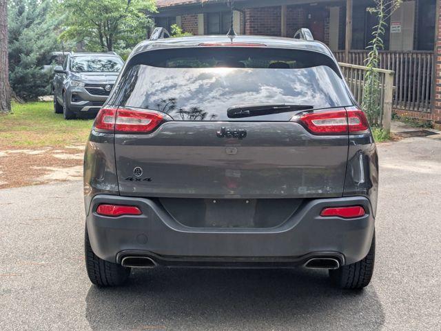 used 2018 Jeep Cherokee car, priced at $15,590