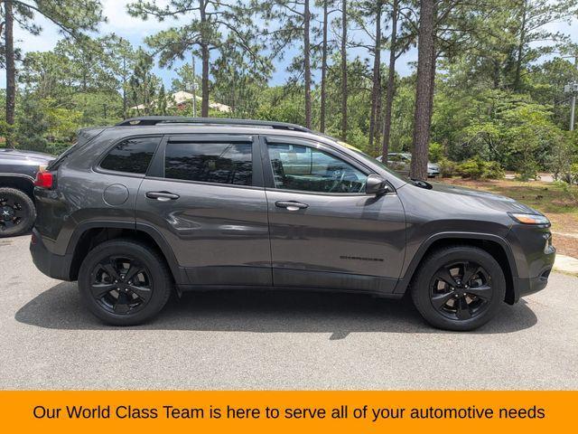 used 2018 Jeep Cherokee car, priced at $15,590