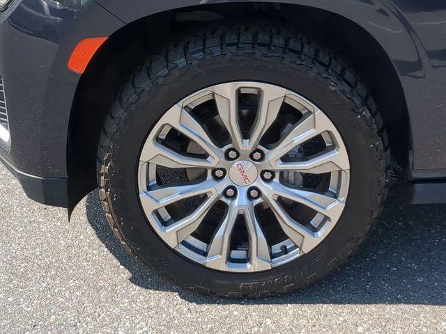 used 2023 GMC Yukon car, priced at $57,691