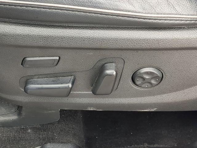 used 2023 Hyundai Santa Fe car, priced at $19,138
