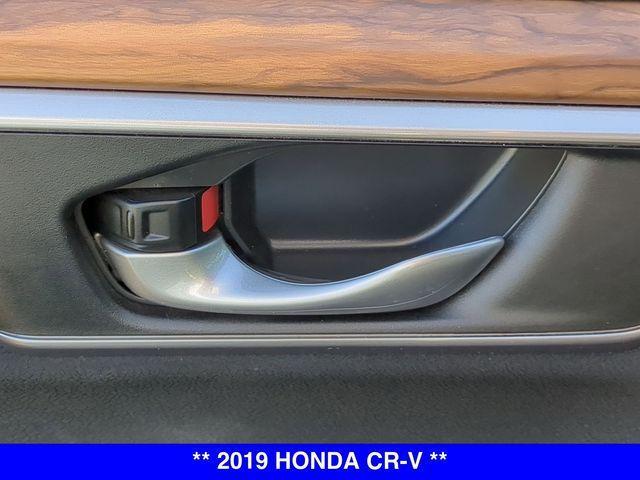 used 2019 Honda CR-V car, priced at $15,690