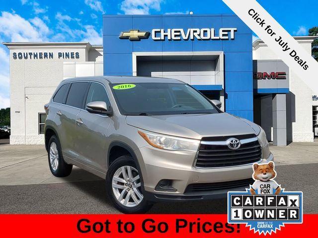 used 2016 Toyota Highlander car, priced at $17,042