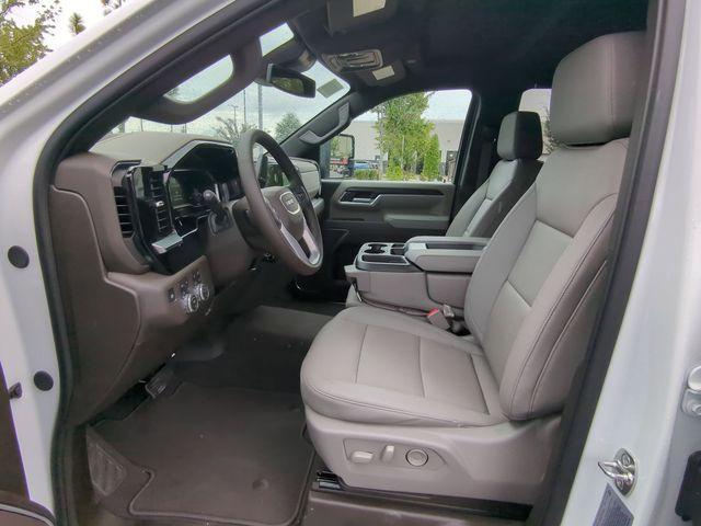 new 2025 GMC Sierra 2500 car, priced at $73,582