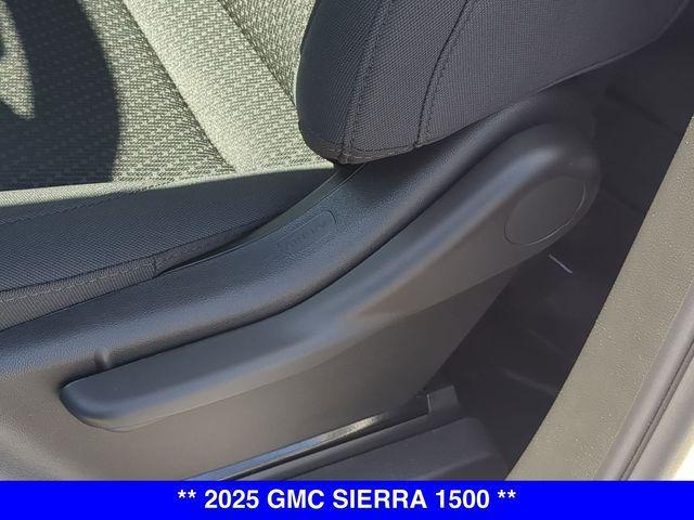 new 2025 GMC Sierra 1500 car, priced at $42,551