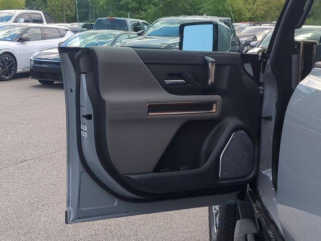 new 2025 GMC HUMMER EV Pickup car, priced at $105,517