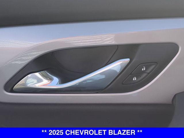 new 2025 Chevrolet Blazer car, priced at $37,125