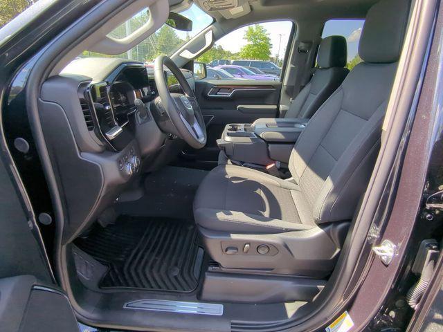 new 2025 GMC Sierra 1500 car, priced at $50,125