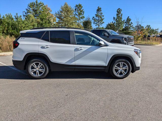 new 2024 GMC Terrain car, priced at $25,012