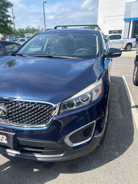 used 2017 Kia Sorento car, priced at $7,987