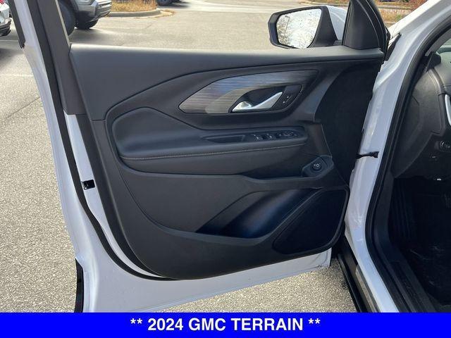 new 2024 GMC Terrain car, priced at $27,578