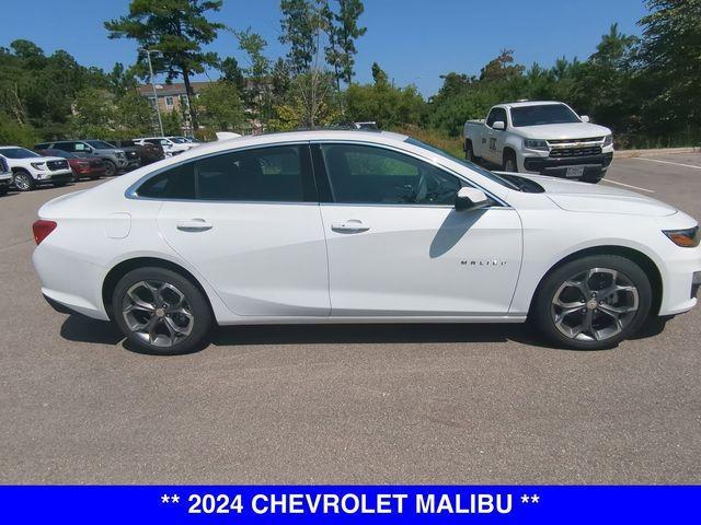 new 2024 Chevrolet Malibu car, priced at $25,102