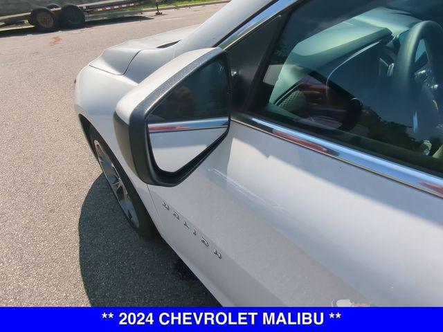 new 2024 Chevrolet Malibu car, priced at $25,102