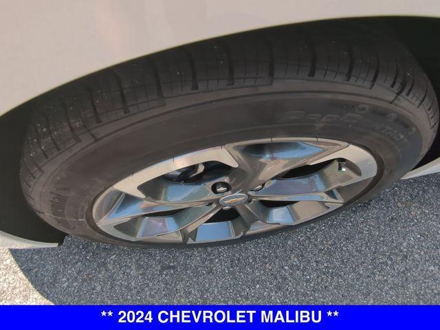 new 2024 Chevrolet Malibu car, priced at $25,102