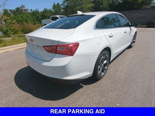 new 2024 Chevrolet Malibu car, priced at $25,102