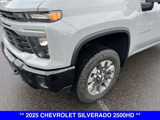 new 2025 Chevrolet Silverado 2500 car, priced at $56,558