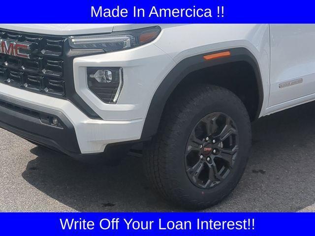 new 2025 GMC Canyon car, priced at $39,412