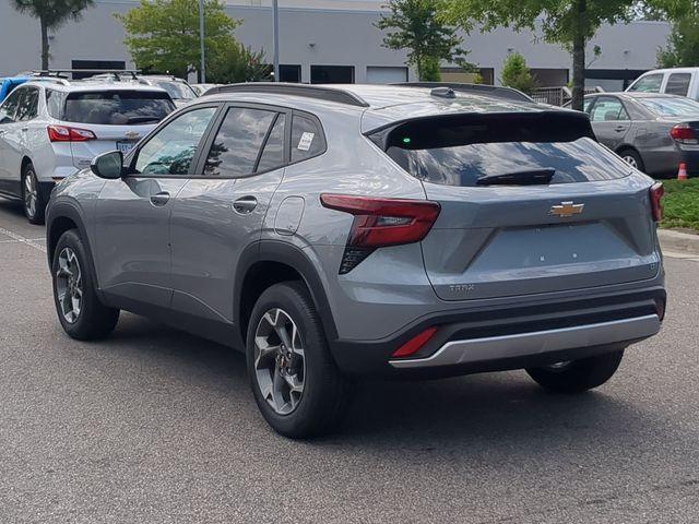 new 2025 Chevrolet Trax car, priced at $23,956