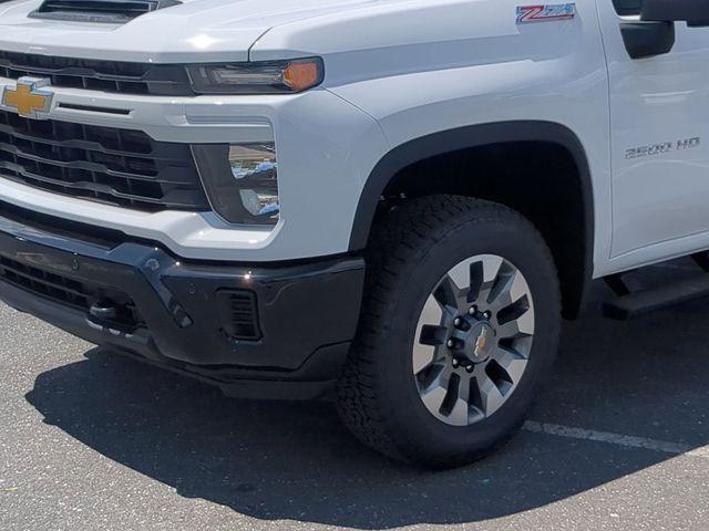 new 2025 Chevrolet Silverado 2500 car, priced at $53,569