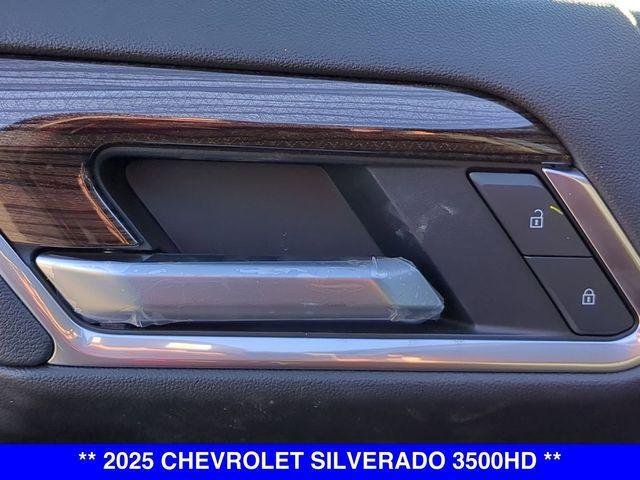 new 2025 Chevrolet Silverado 3500 car, priced at $72,455