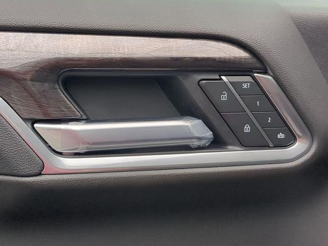 new 2025 Chevrolet Silverado 2500 car, priced at $103,500