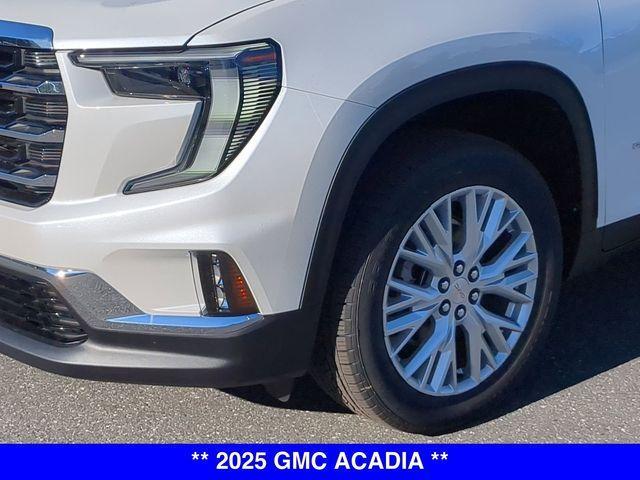 new 2025 GMC Acadia car, priced at $46,718