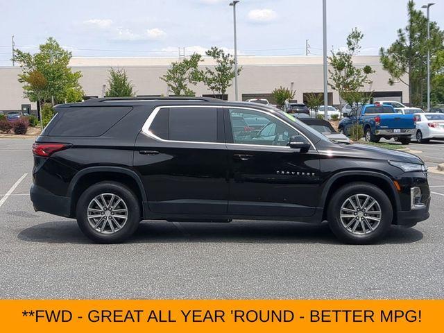 used 2022 Chevrolet Traverse car, priced at $28,148
